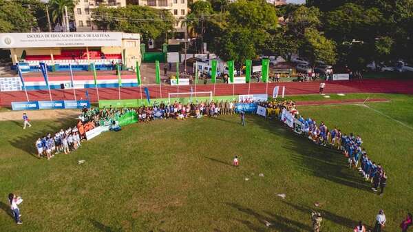 En marcha Torneo Empresarial “Corazón de 10” - Polideportivo - ABC Color
