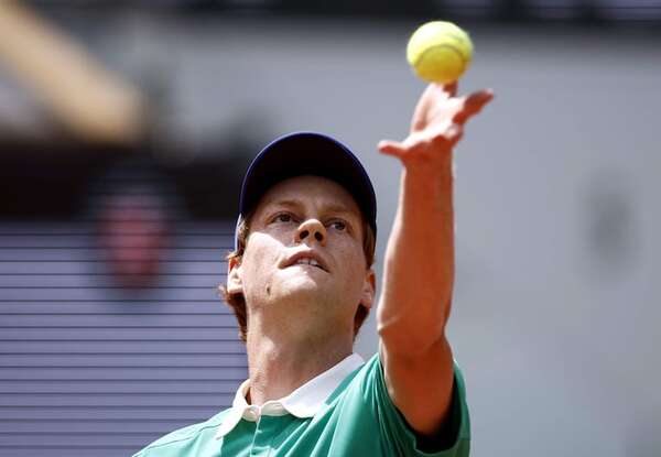 Abierto de Tenis de Francia: Sinner y Djokovic avanzan firmes - Polideportivo - ABC Color