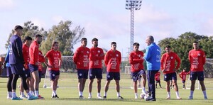 Albirroja inicia preparación con vistas a combo frente a Uruguay y Brasil - La Tribuna