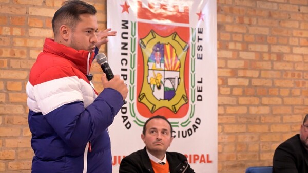 Miguel Prieto no renunciará y Junta rechaza intervención a su gestión