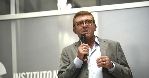 La Nación / Uruguay: polémica por compra de tierras golpea al gabinete de Orsi