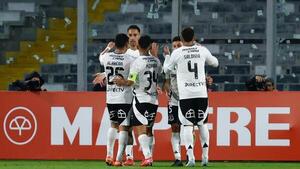 Colo Colo cierra con un triunfo y deja a Bucaramanga en playoffs de la Sudamericana