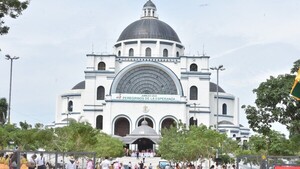 Planean renovar el rostro de la Basílica Santuario de Caacupé