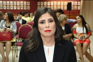 Elevan a juicio causa a exjueza y actuario por supuesto cobro irregular de G 6.000.000 - El Observador