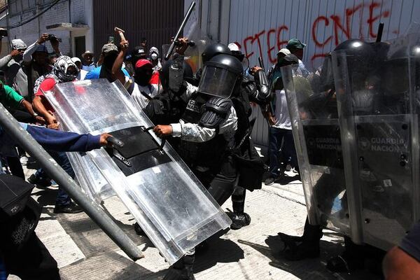 México: profesores suman 15 días de protestas tras no alcanzar acuerdo con Gobierno - Mundo - ABC Color