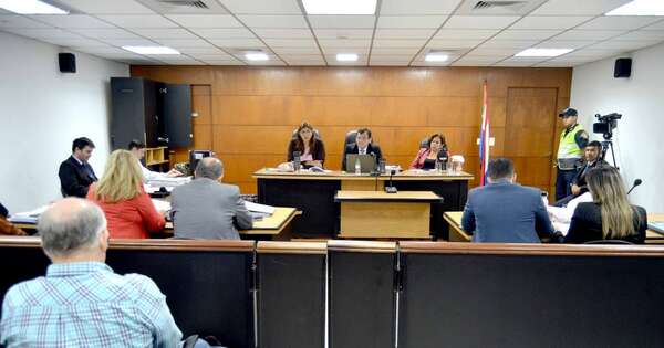 Diario HOY | Caso Walter Bower: ratifican multa contra abogado de excomisario por chicanas