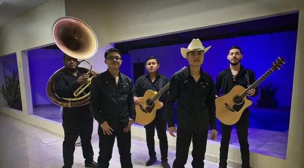 Narcos matan a cinco músicos en México - ADN Digital