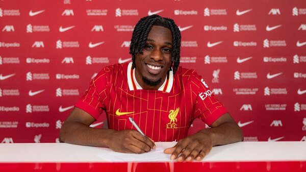 Versus / Frimpong deja el Bayer Leverkusen y ficha por el Liverpool
