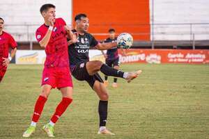 Nacional cierra su flojo semestre con triunfo en Mallorquín - Fútbol - ABC Color