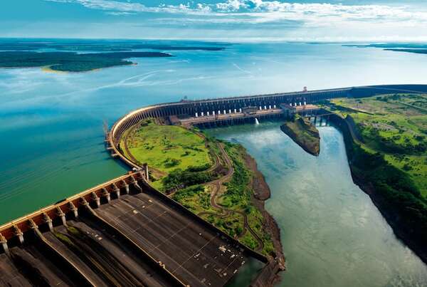 Anexo C de Itaipú: Paraguay sigue esperando explicaciones de Brasil para negociar - Economía - ABC Color