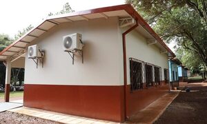 Inauguran obra en escuela de Iruña