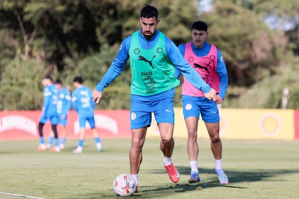 Avalos se suma a los entrenamientos pensando en Uruguay y Brasil • PARAGUAY TV
