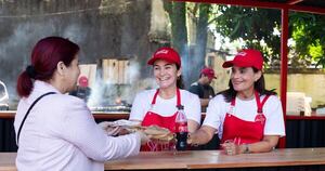 La Nación / Coca-Cola Paresa, presentador oficial de una nueva edición de  La Comilona