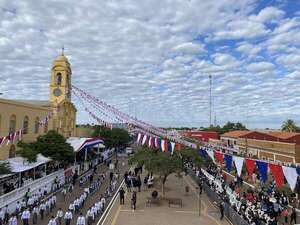 Concepción cierra festejos con tradicional desfile - Nacionales - ABC Color
