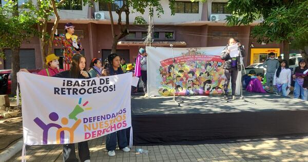 La Nación / Movimiento contra violencia hacia niños, niñas y adolescentes marcho contra la explotación sexual