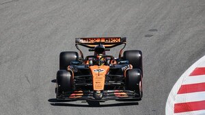 Piastri en la 'pole' y Alonso sale décimo en Montmeló