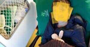 La Nación / El niño Brian dejó el Hospital Tesãi, a 22 días del accidente camino a la escuela