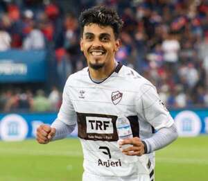 Ronaldo Martínez, por el histórico título argentino con Platense - Fútbol - ABC Color
