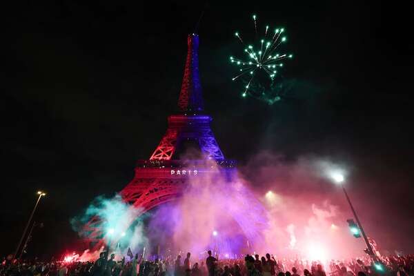 Caos en Francia: Fiesta y disturbios en París - Fútbol Internacional - ABC Color