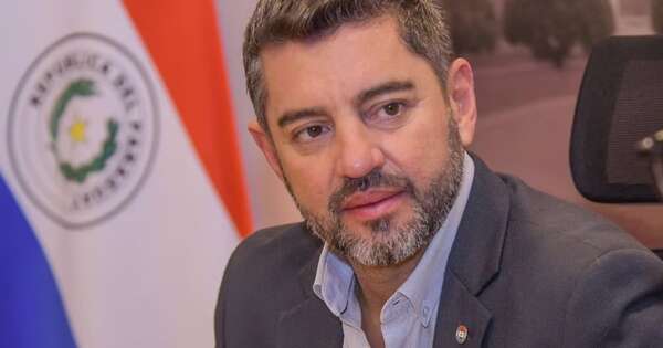 La Nación / “Se están cayendo las caretas en la oposición”