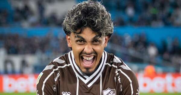 La Nación / Definición, con jugador paraguayo