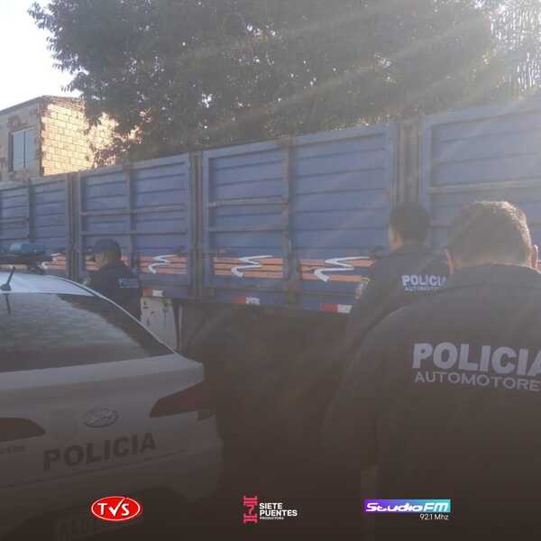 Recuperación de vehículo robado en operativo policial en Ypané - «TVS DIGITAL»