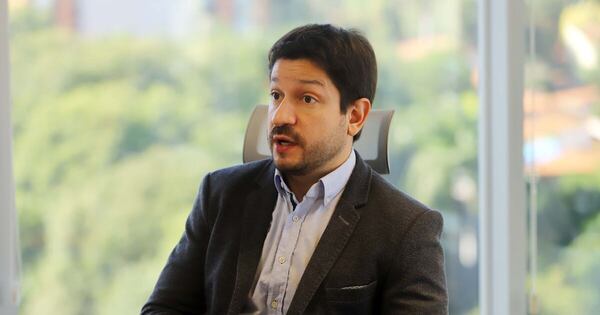 La Nación / Raúl Valdez: “Paraguay tiene la oportunidad histórica de posicionarse en la producción de alimentos”