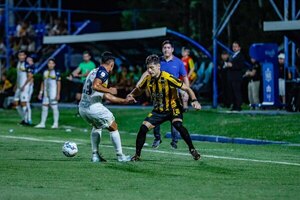 Versus / Guaraní se aferra al milagro