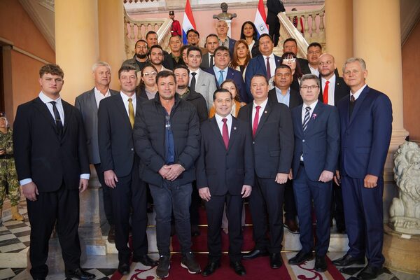 Nueva línea de 220 kV permitirá a la ANDE triplicar la potencia de transmisión en el Chaco