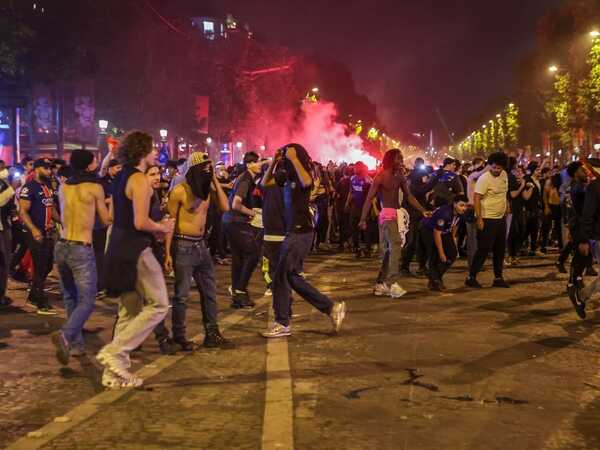 Dos muertos y cientos de detenidos en Francia durante los festejos por la consagración del PSG | Unicanal