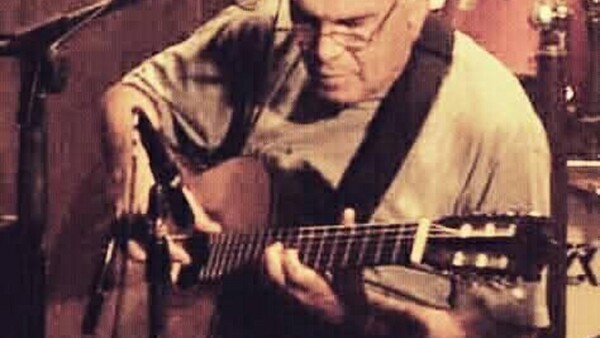 Fallece Justy Velázquez, ex The Vips y pionero del rock paraguayo