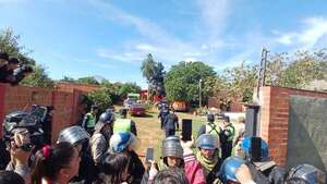 Detienen a padres de adolescente presuntamente implicado en la muerte de Fernanda Benítez - Policiales - ABC Color