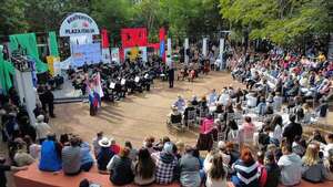 La Festa in Piazza reunió a familias en una celebración de tradiciones - Cultura - ABC Color