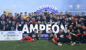 Versus / ¡Impresionante! Libertad ganó 8 de los últimos 9 títulos en Paraguay