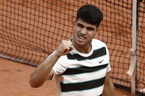 Alcaraz cumple ante un Shelton batallador y avanza a cuartos de Roland Garros - Polideportivo - ABC Color