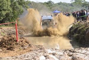 Campeonato Nacional Todoterreno-Club Cateura/Cuarta fecha: Camello Rojas se abre paso en Itá - ABC Motor - ABC Color
