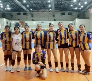 Doblete de Deportivo Colón en el voley de pista - La Tribuna