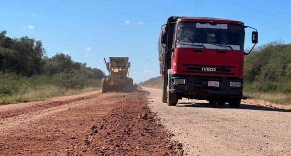 Inicia la construcción de la primera ruta con pavimento rígido en la PY05