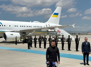 Ucrania está dispuesta a dar "los últimos pasos necesarios" para alcanzar la paz, dice Zelenski - 1000 Noticias