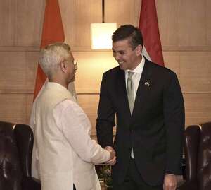 Santiago Peña ya está en la India - Mundo - ABC Color