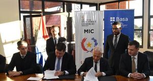 Diario HOY | Banco Basa y el MIC firman convenio