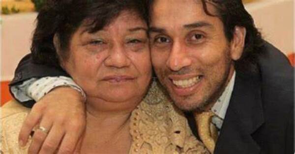 “Pipino” Cuevas y ña Tora son denunciados por apropiación de una vivienda: “Sin aviso vendió nuestra casa”