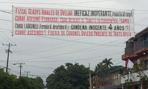 Con pasacalles escrachan a fiscal Gladys Torales - OviedoPress