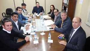 Comisión especial de CDE convoca a Prieto y al contralor para este miércoles