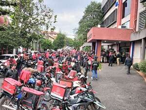 Deliverys exigen seguridad frente a la Fiscalía  - Nacionales - ABC Color