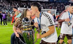 ¡Ex maína de Cerro festejó el logro de su amorchi con Platense, ashá!