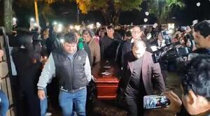 Llegaron los restos de María Fernanda a Coronel Oviedo