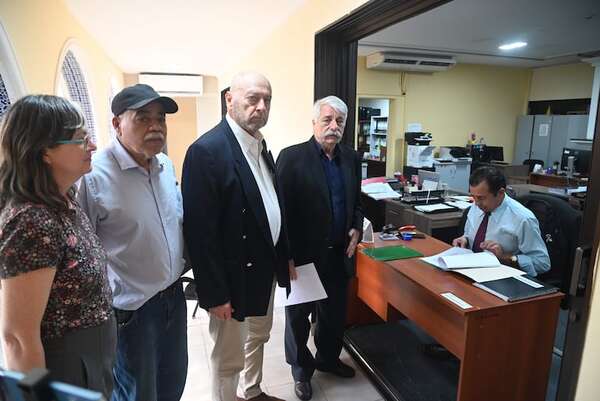 Contraloría exige respuestas a la ANDE sobre Itaipú: cuestiona 34 puntos - Economía - ABC Color