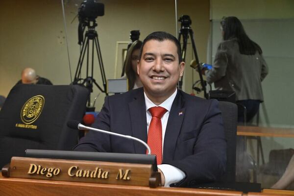 Metida de pata del diputado Diego Candia, que se suma hoy a “manchados” del JEM - Política - ABC Color