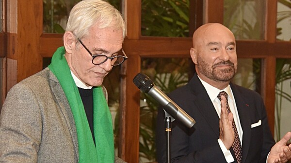 Novedades literarias llegan con variados temas en sus propuestas